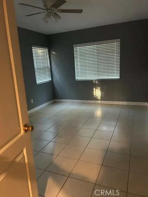 10834 Encino Granada Hills, CA 91344