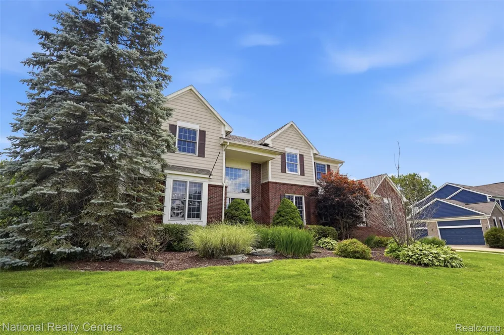 23431 Winged Foot Way Lyon Charter Township, MI 48178
