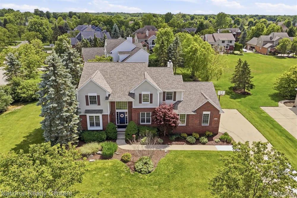 23431 Winged Foot Way Lyon Charter Township, MI 48178