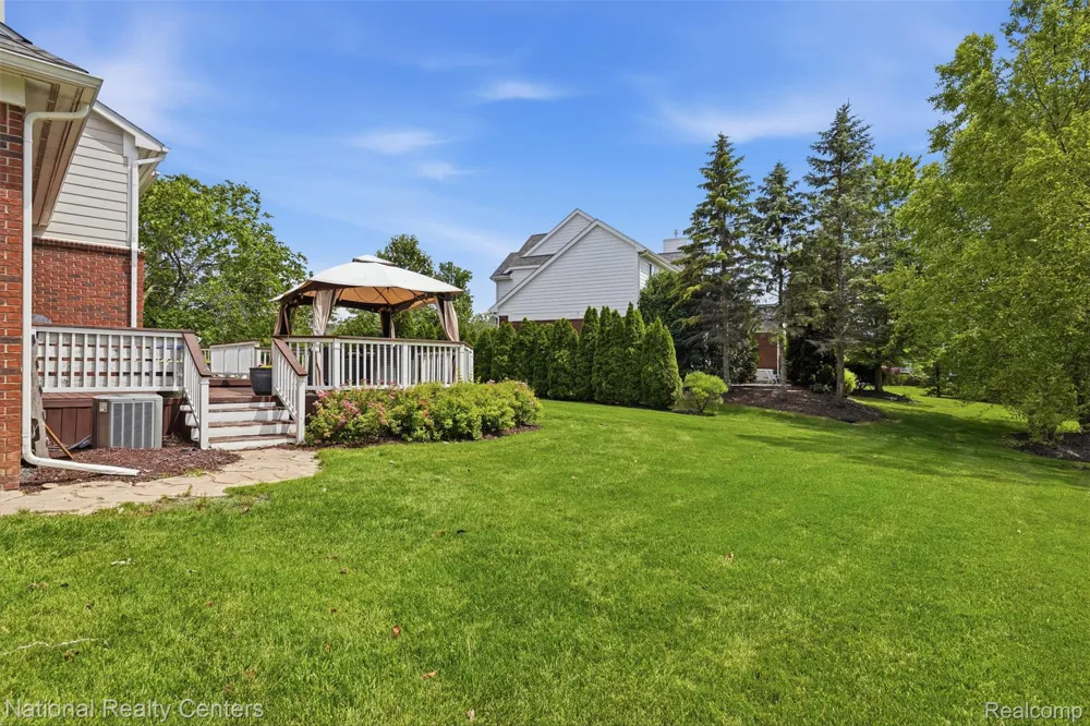23431 Winged Foot Way Lyon Charter Township, MI 48178