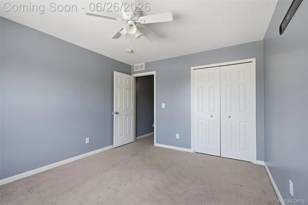 23978 Northstone Village Drive Taylor City, MI 48180