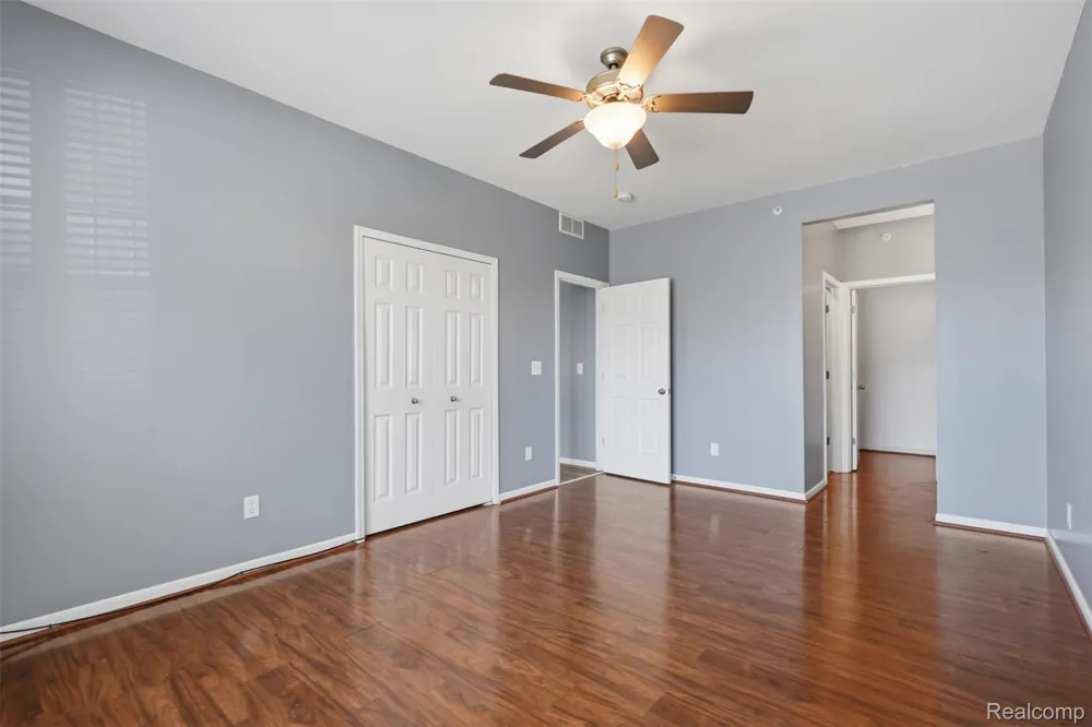 23978 Northstone Village Drive Taylor City, MI 48180
