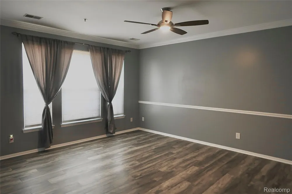 23978 Northstone Village Drive Taylor City, MI 48180