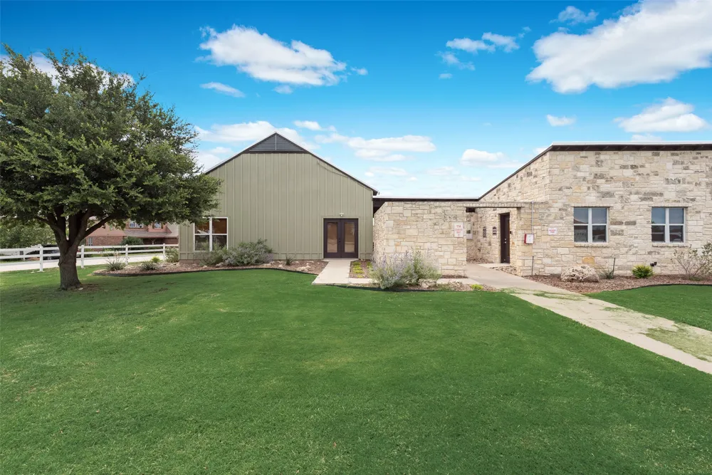 149 Cattlemans Creek Road Newark, TX 76071