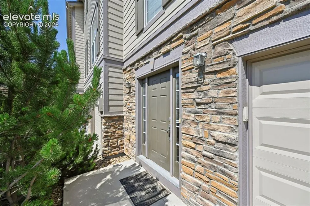 917 Burning Bush Point Monument, CO 80132