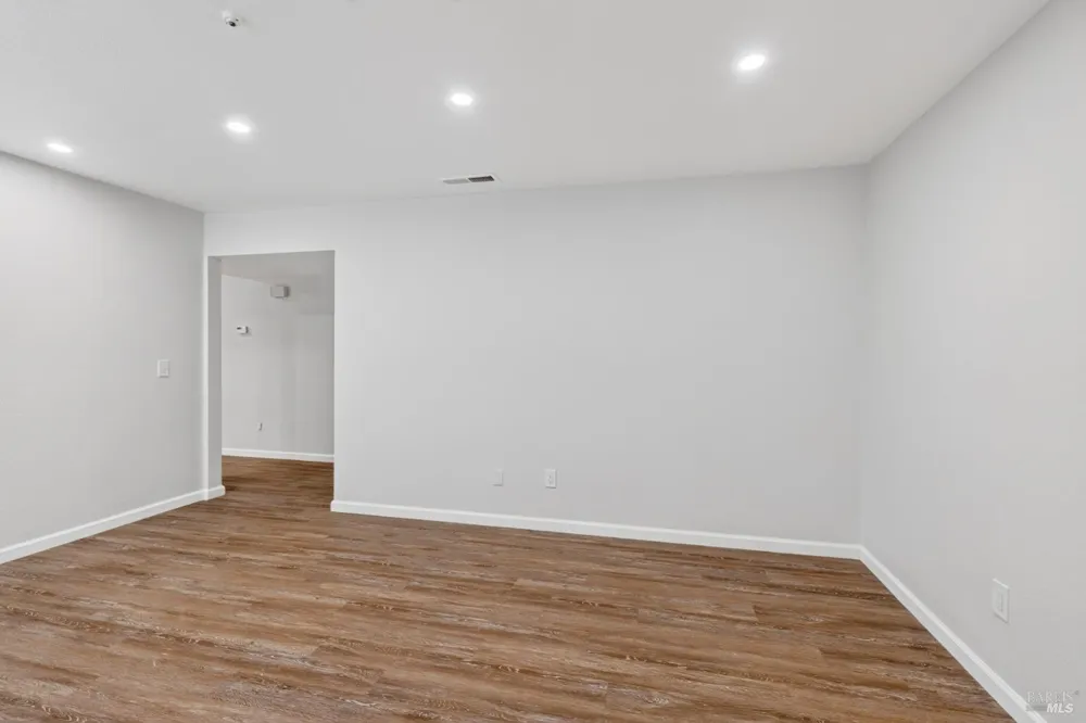 260 Los Alamos Road Santa Rosa, CA 95409