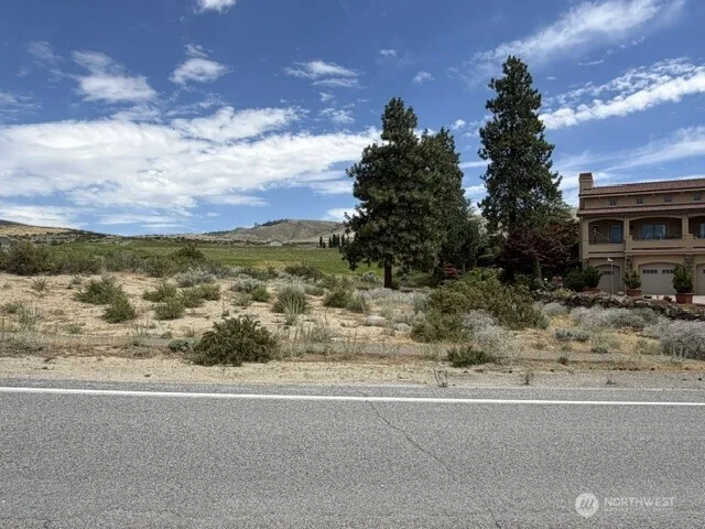 601 Desert Canyon Boulevard Orondo, WA 98843