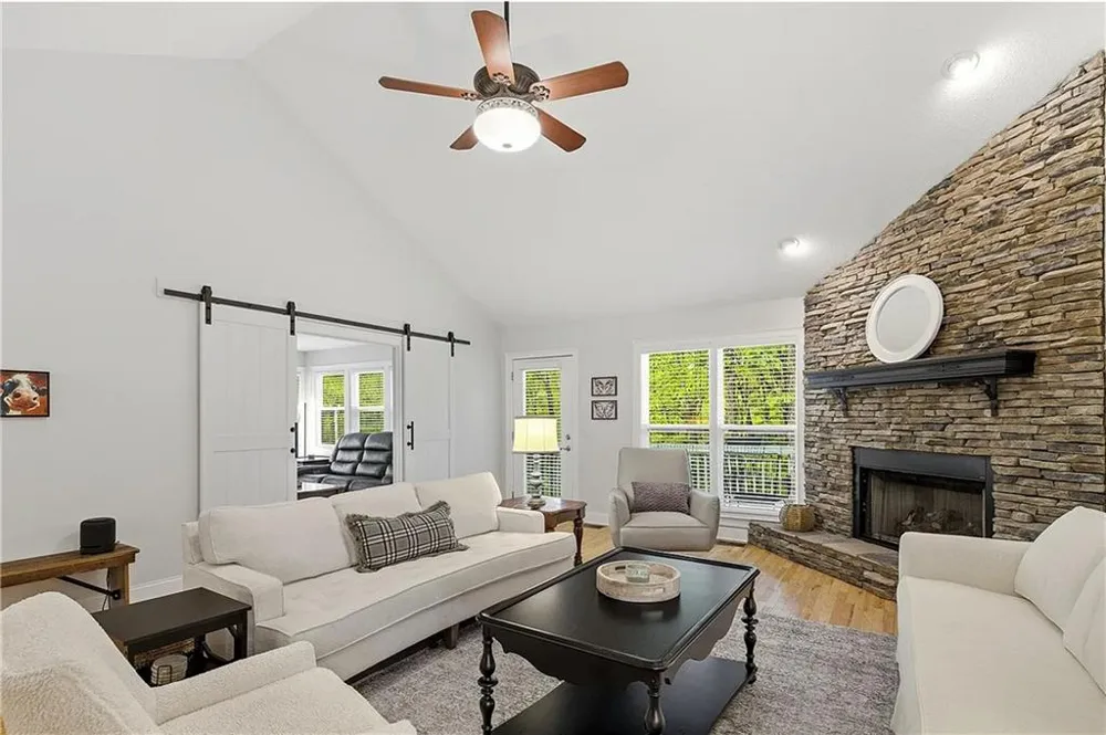 1077 Panorama Drive Sautee Nacoochee, GA 30571
