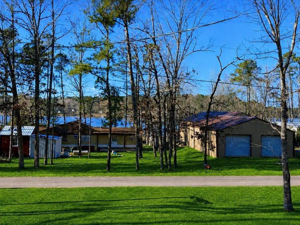 270 Peachtree Drive Burkeville, TX 75932