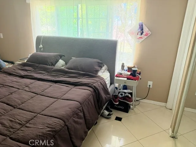 9426 MIRAGE AVE Westminster, CA 92683