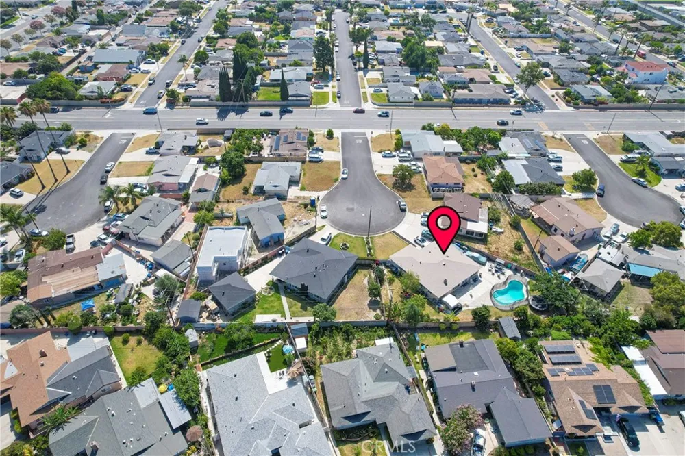 9426 MIRAGE AVE Westminster, CA 92683