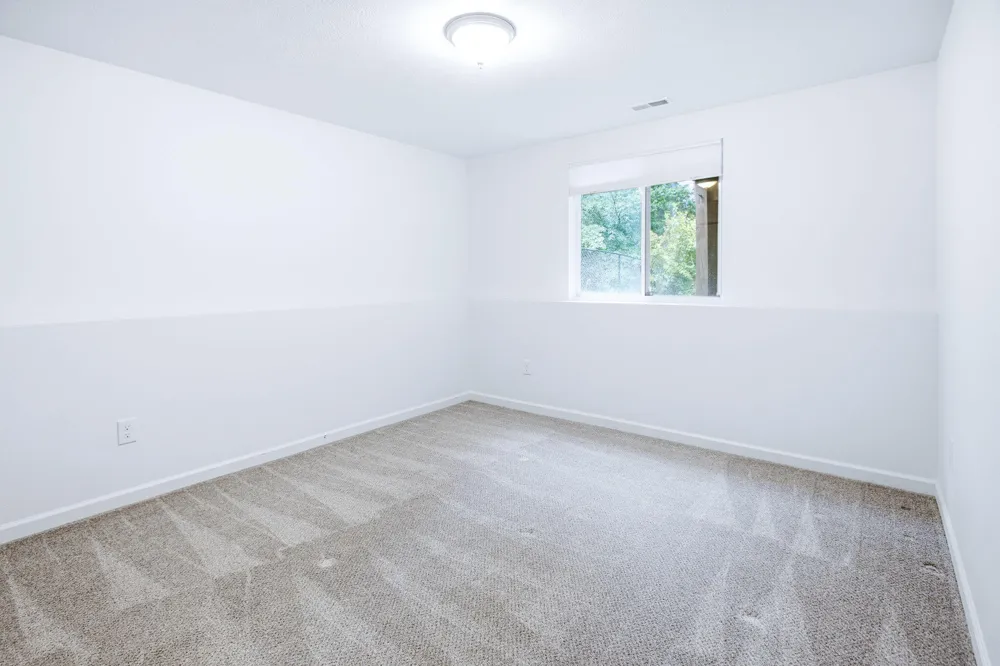 557 Swan River Drive Benton Harbor, MI 49022