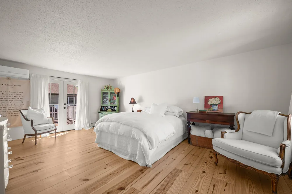 347 Ridgeway Street St. Joseph, MI 49085