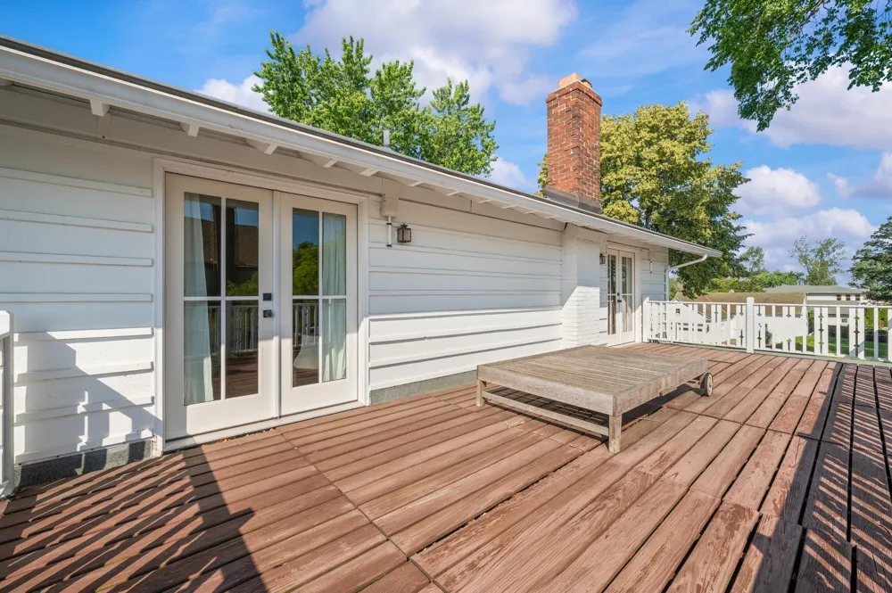 347 Ridgeway Street St. Joseph, MI 49085