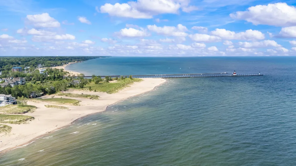 347 Ridgeway Street St. Joseph, MI 49085