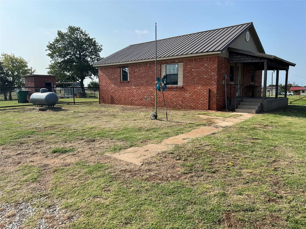 12165 Fm 103 Nocona, TX 76255