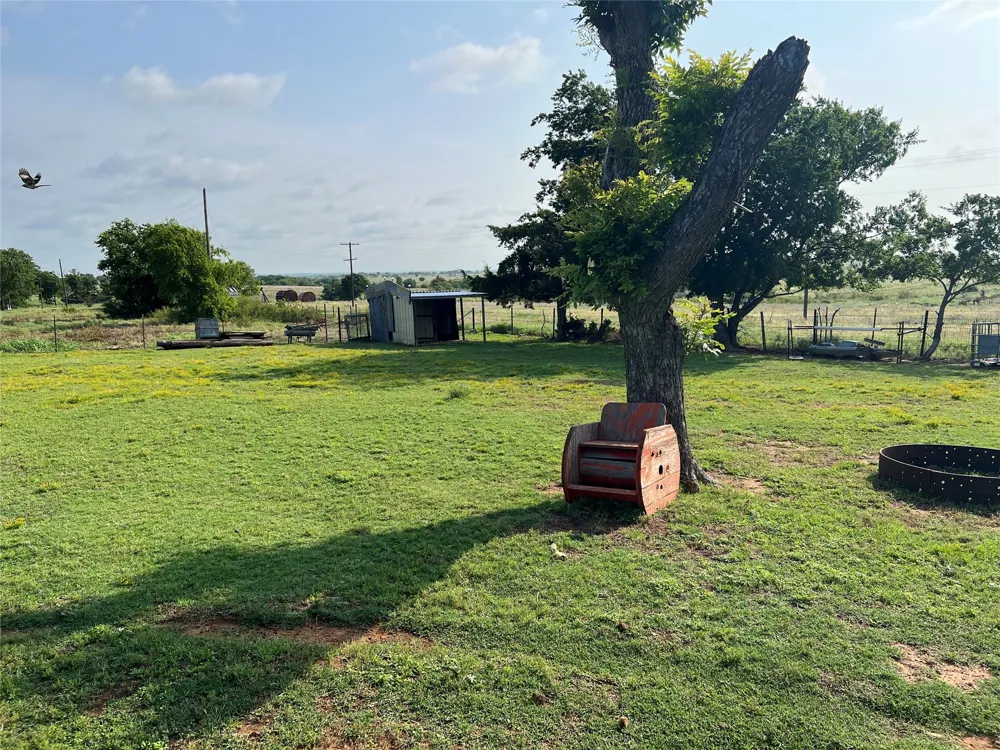 12165 Fm 103 Nocona, TX 76255