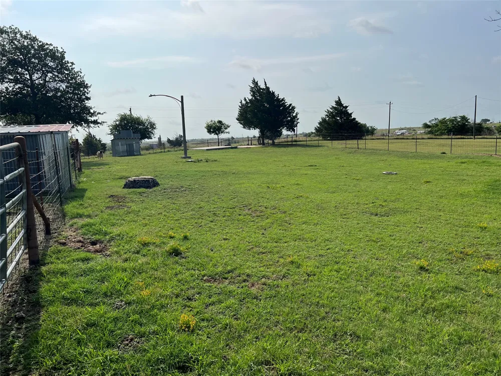 12165 Fm 103 Nocona, TX 76255