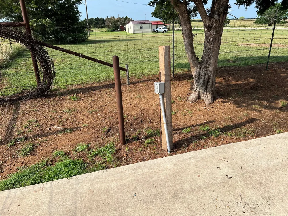 12165 Fm 103 Nocona, TX 76255