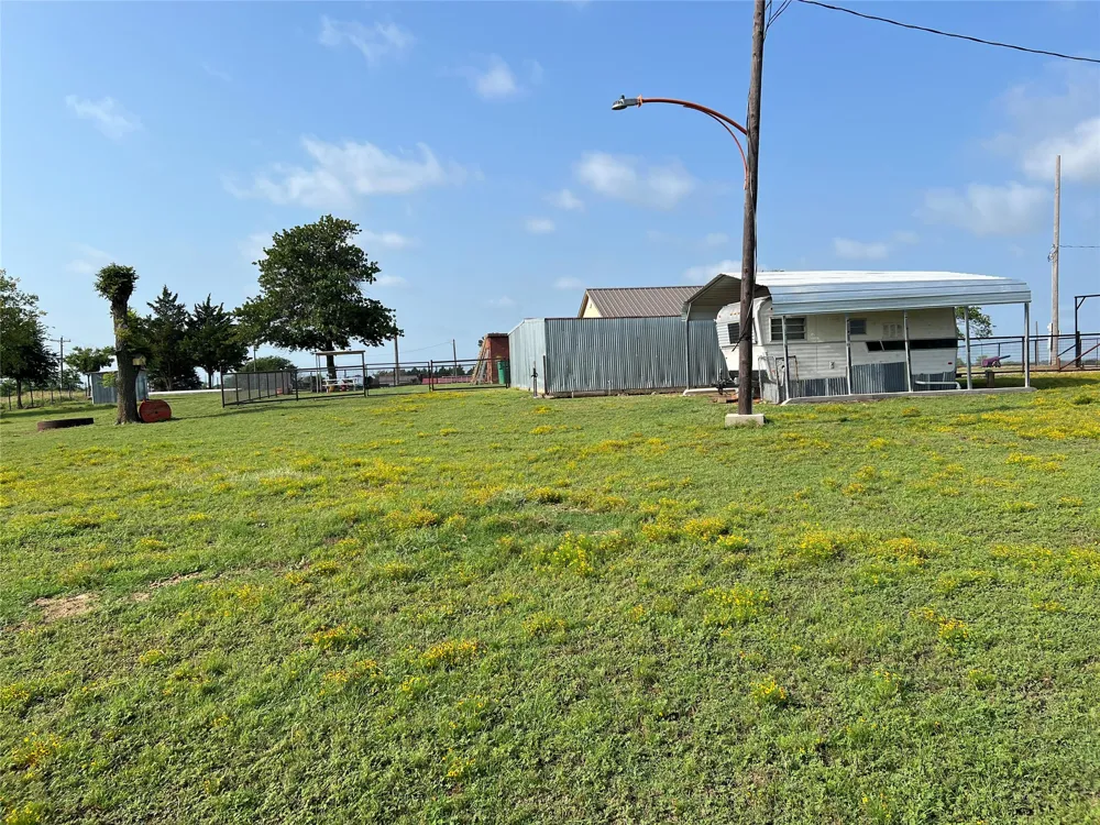 12165 Fm 103 Nocona, TX 76255