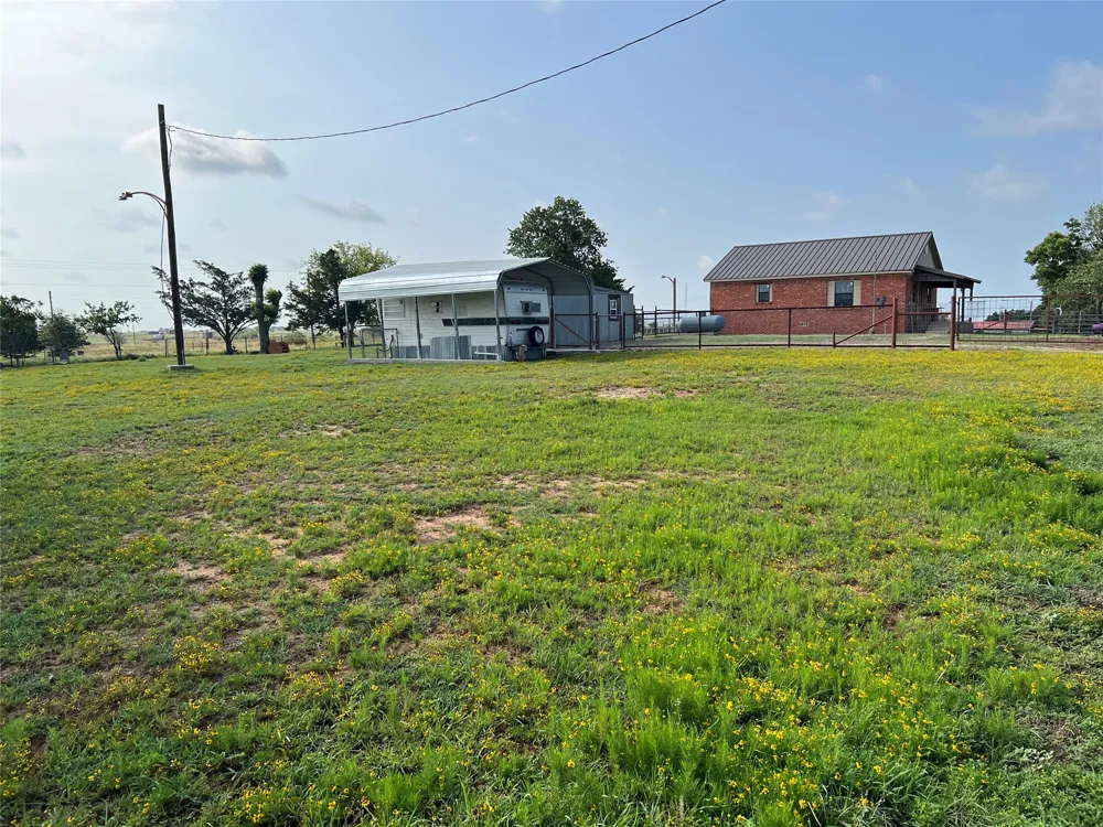 12165 Fm 103 Nocona, TX 76255
