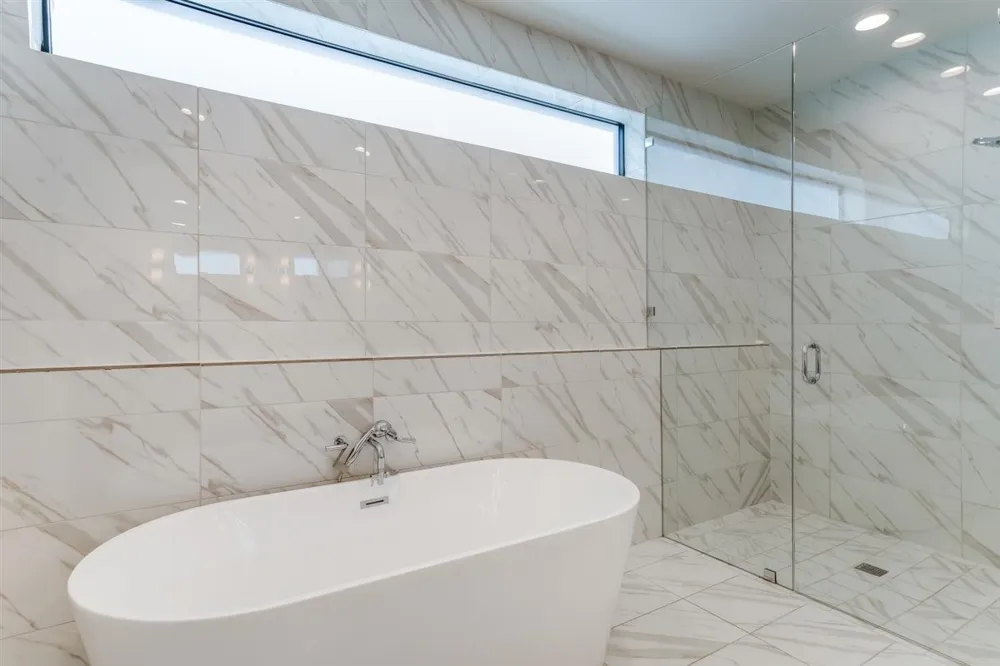 3923 Cole Avenue #101 Dallas, TX 75204