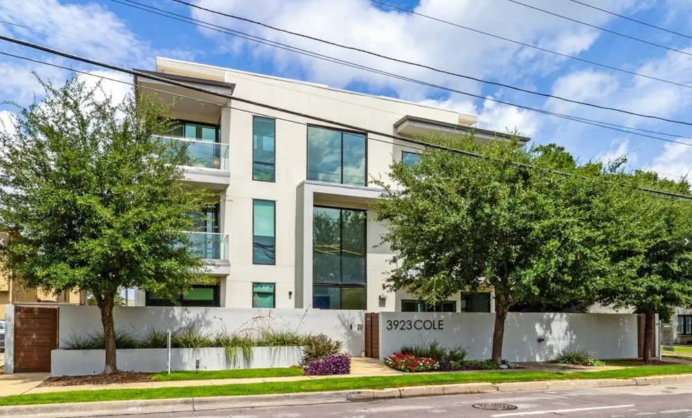3923 Cole Avenue #101 Dallas, TX 75204