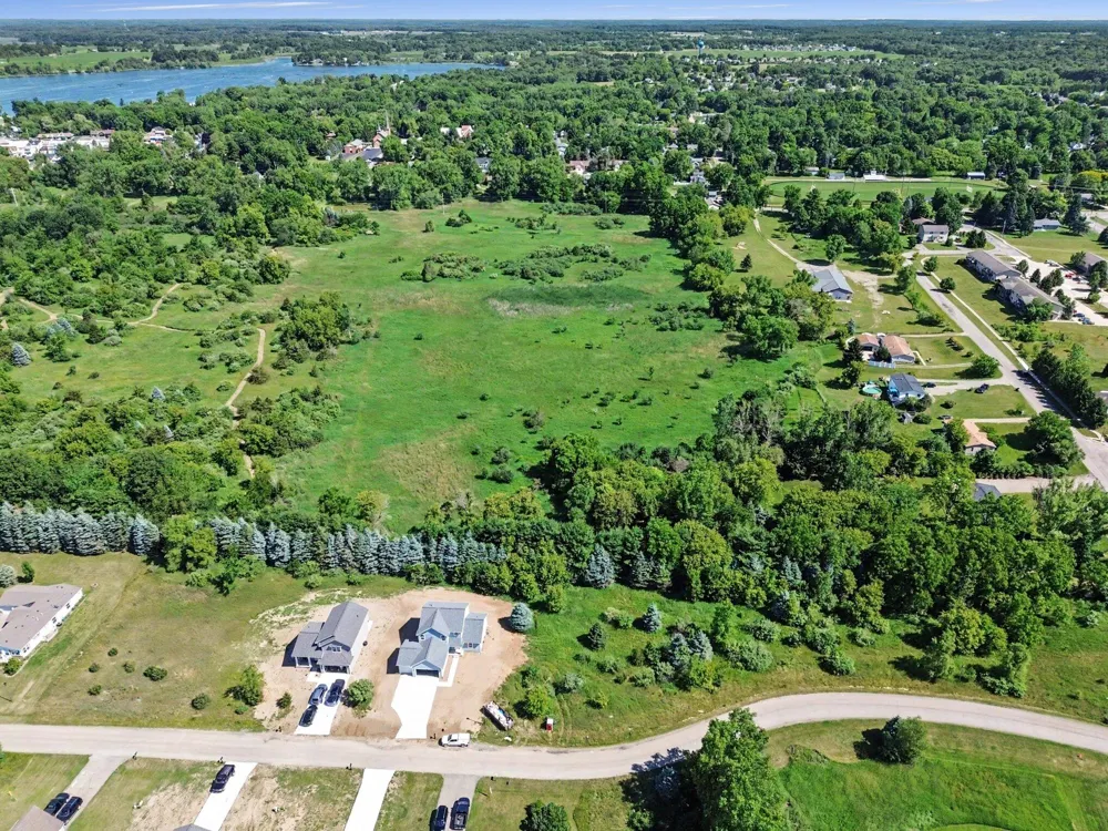 Arthur Drive Grass Lake, MI 49240