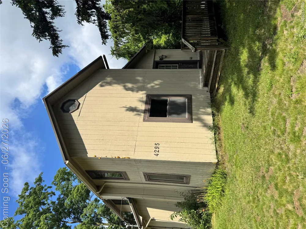 4295 Meridian Road Williamstown Township, MI 48864