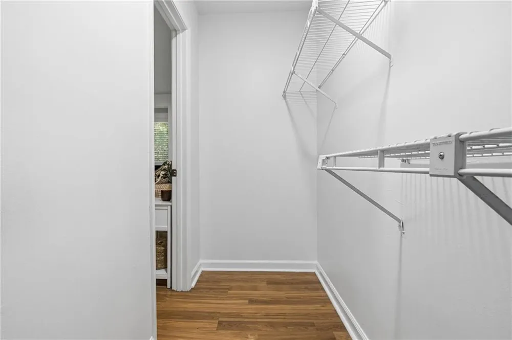 4013 Lake Pointe Circle Roswell, GA 30075