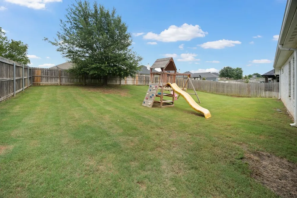 1121 Nate Circle Bullard, TX 75757