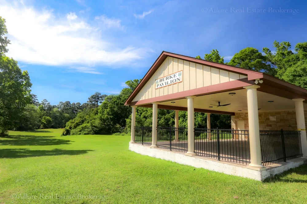 23 Putters Green Street Roman Forest, TX 78738