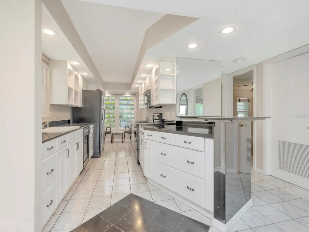7871 SAILBOAT KEY BOULEVARD S #108 St Petersburg, FL 33707