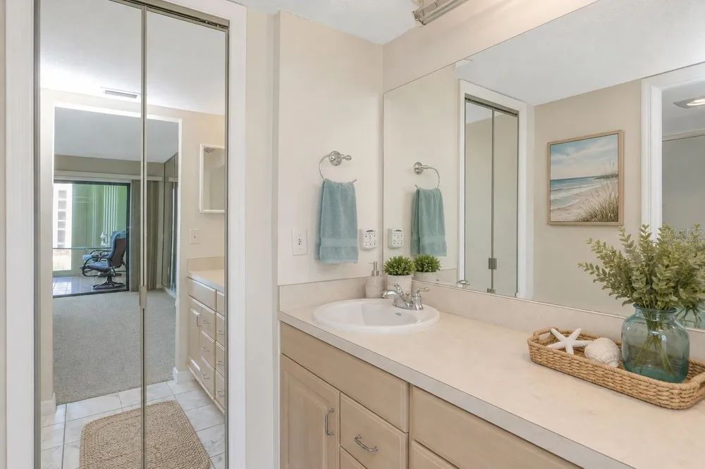 7871 SAILBOAT KEY BOULEVARD S #108 St Petersburg, FL 33707
