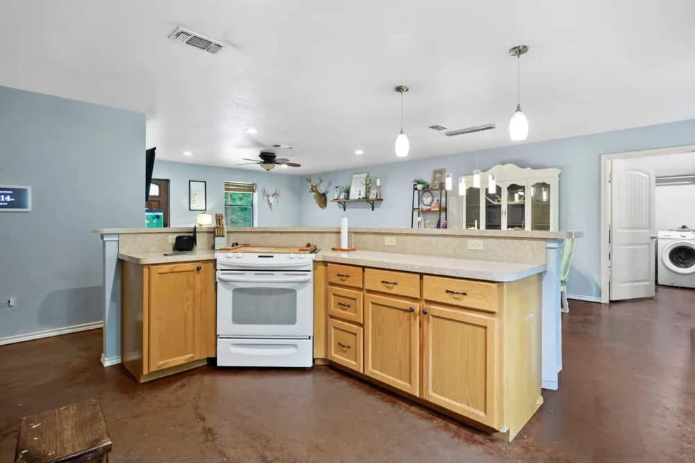 726 King Cecil Court Scroggins, TX 75480
