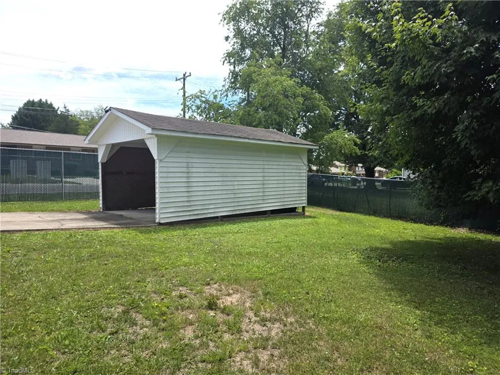 350 Linville Road Mount Airy, NC 27030
