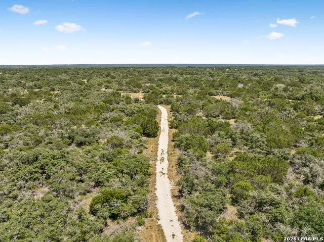 230 OLD ROEDER RD NW Harper, TX 78631