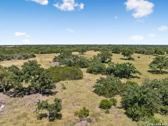 230 OLD ROEDER RD NW Harper, TX 78631