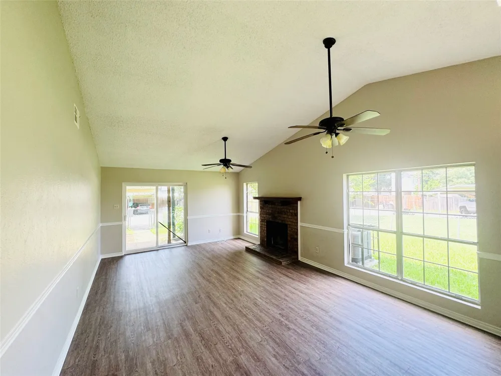 821 Colchester Drive Mesquite, TX 75149