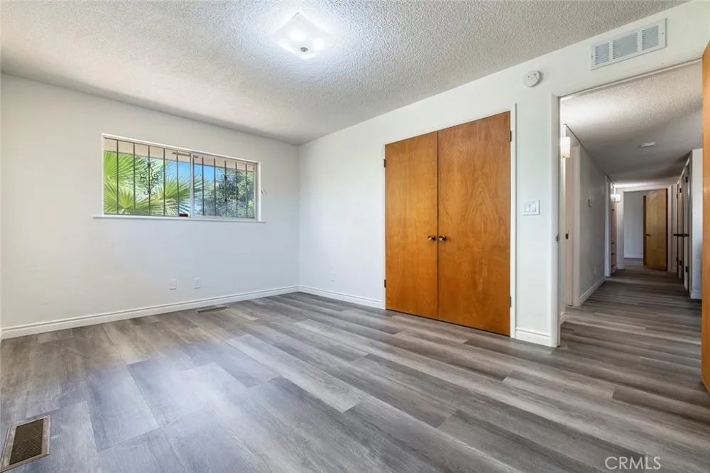 947 S Stanford Avenue Fresno, CA 93727