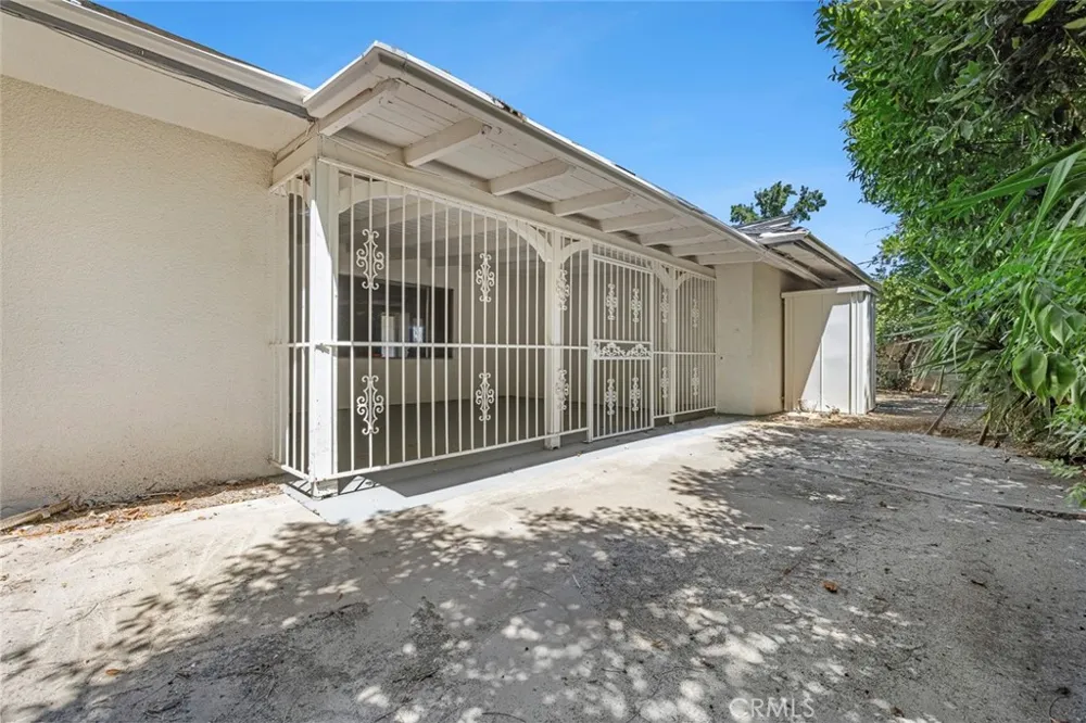 947 S Stanford Avenue Fresno, CA 93727