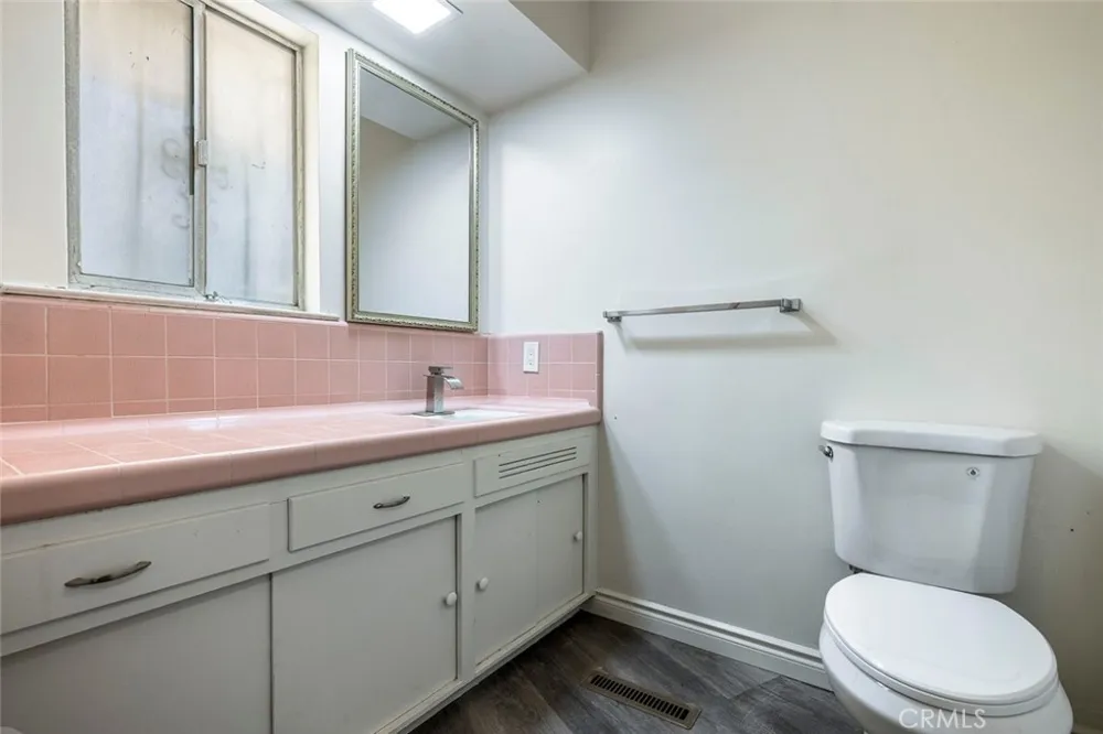 947 S Stanford Avenue Fresno, CA 93727