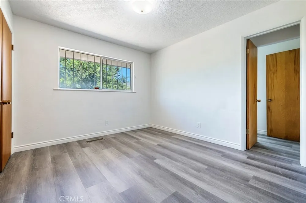 947 S Stanford Avenue Fresno, CA 93727