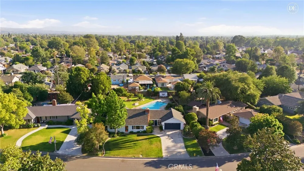 4374 Ramona Drive Riverside, CA 92506
