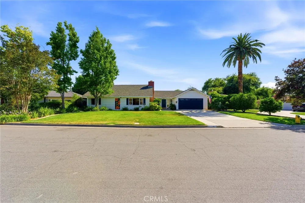 4374 Ramona Drive Riverside, CA 92506