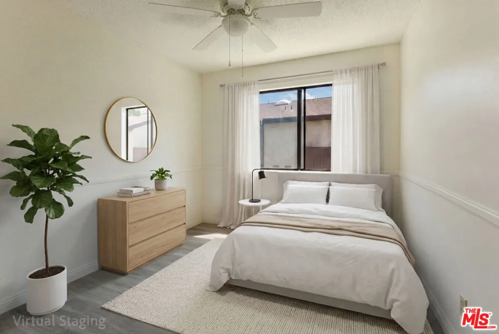 9376 Moonbeam Avenue #9 Panorama City, CA 91402
