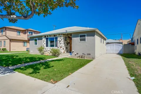 15516 Chadron