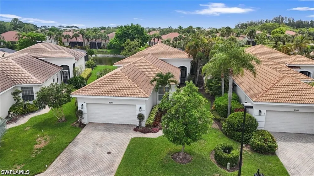 Pepper Tree Way Naples, FL 34114