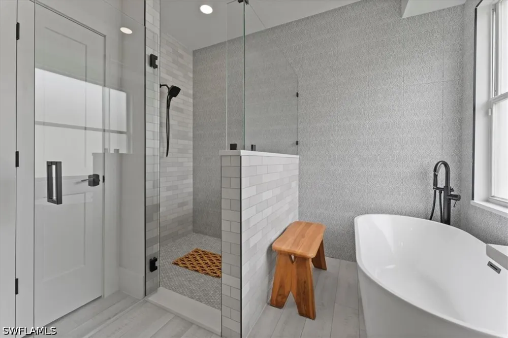 Pepper Tree Way Naples, FL 34114