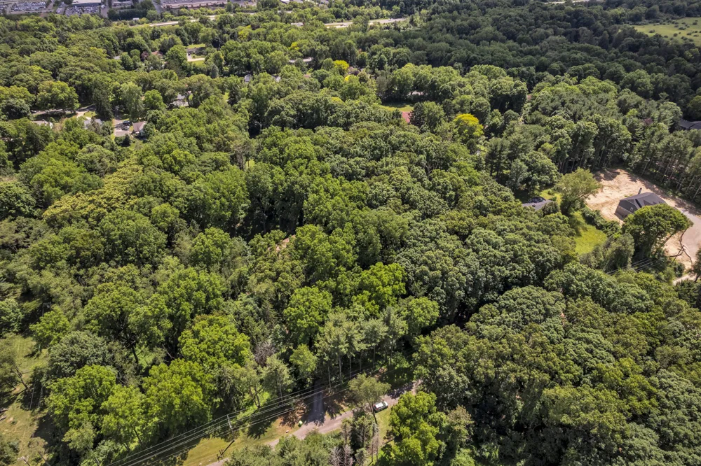 Cherrywood Lane Ann Arbor, MI 48103